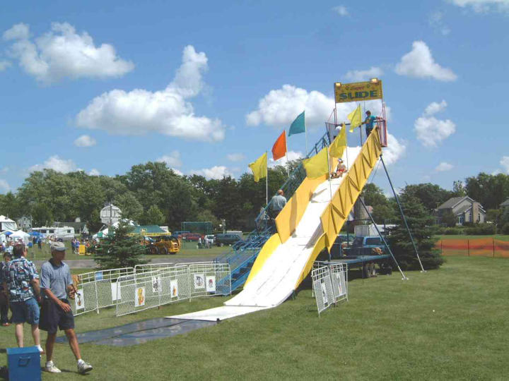 Image: Giant Slide